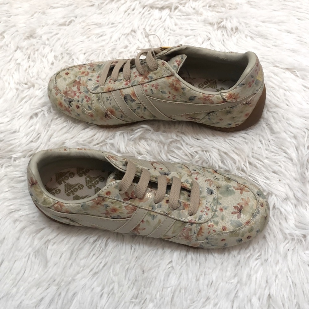 Gola Classic Trainers